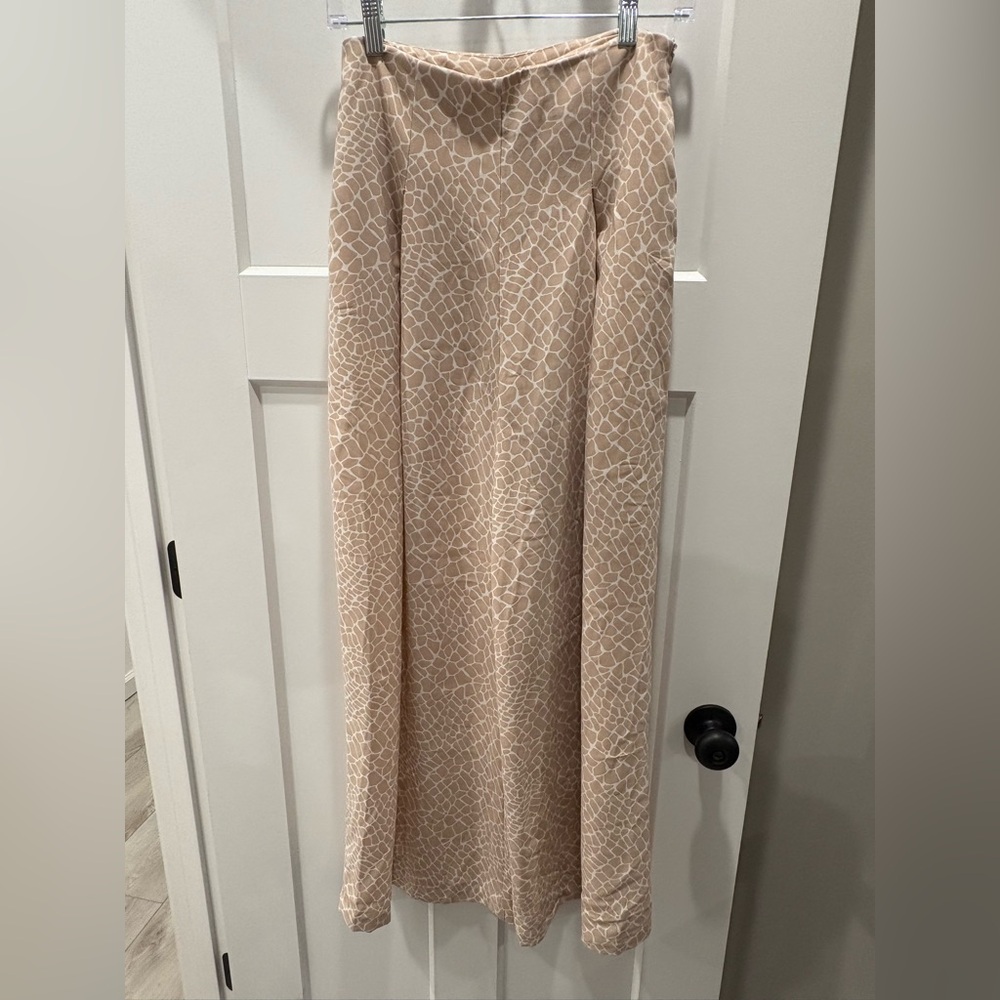 Forever 21 Tan Patterned Wide Leg Pants